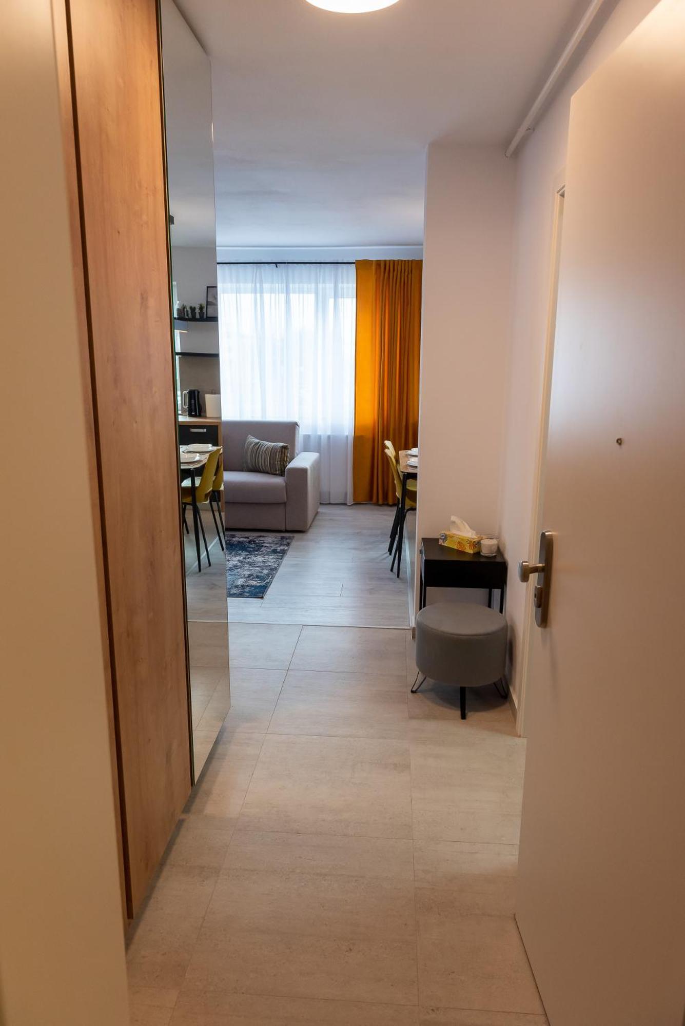 Apartament B&v